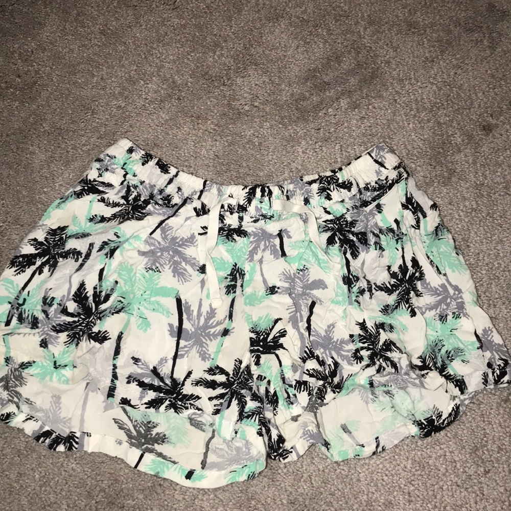 Palm tree shorts